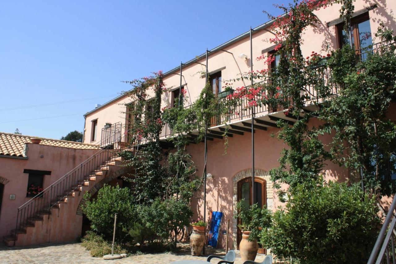 B&B Collesano - Agriturismo Case Tabarani - Bed and Breakfast Collesano