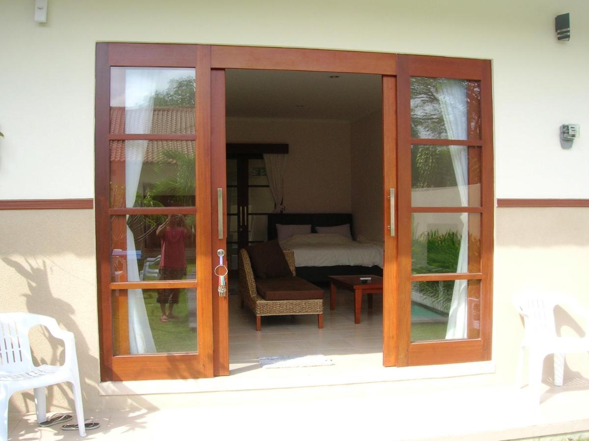 Deluxe Studio