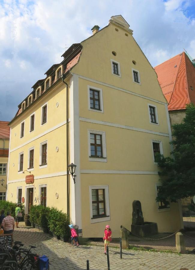 Ferienapartments Alte Knabenschule - B&B
