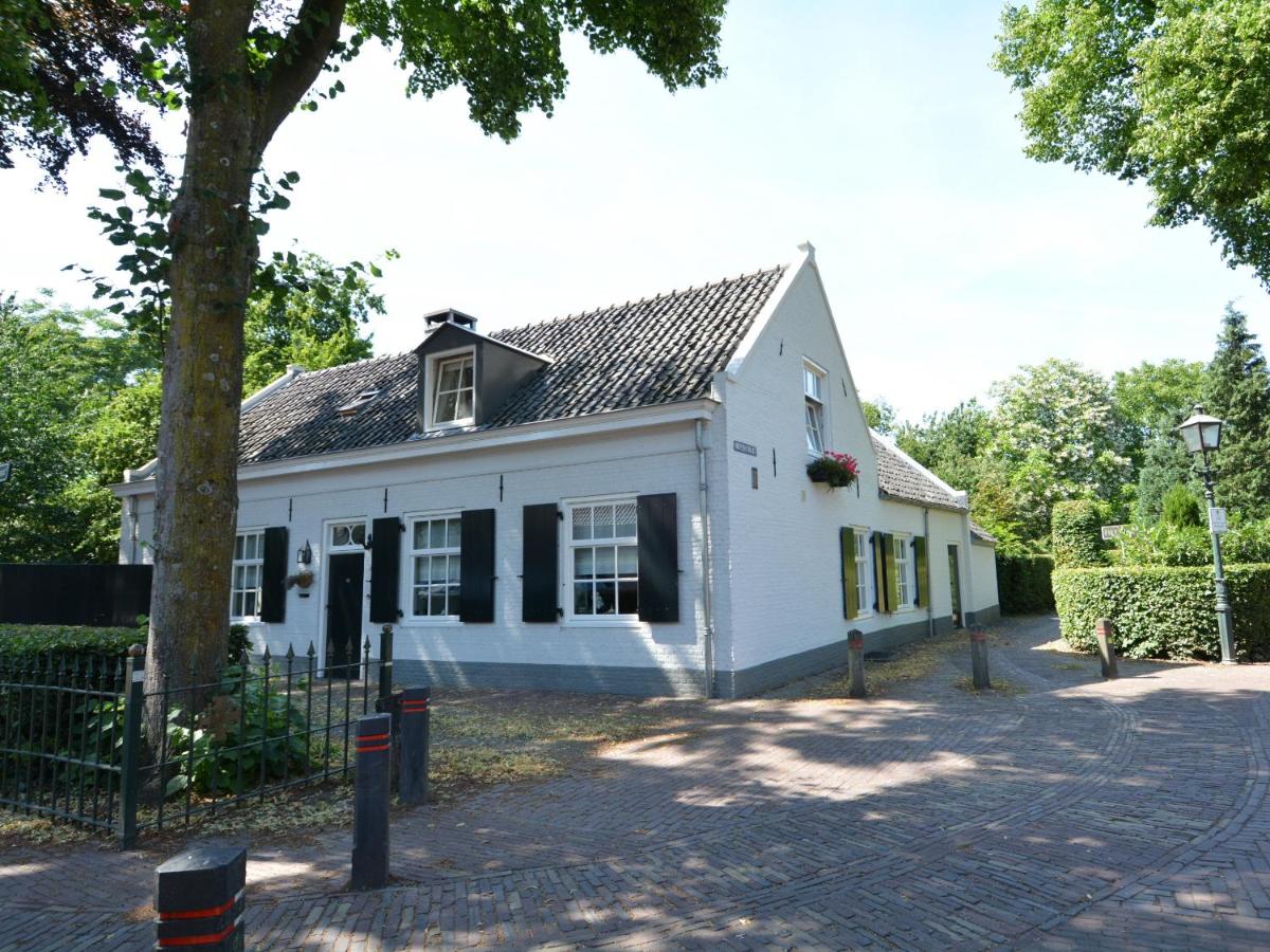 B&B Oirschot - Huys en Hoff Aen Den Haspel - Bed and Breakfast Oirschot