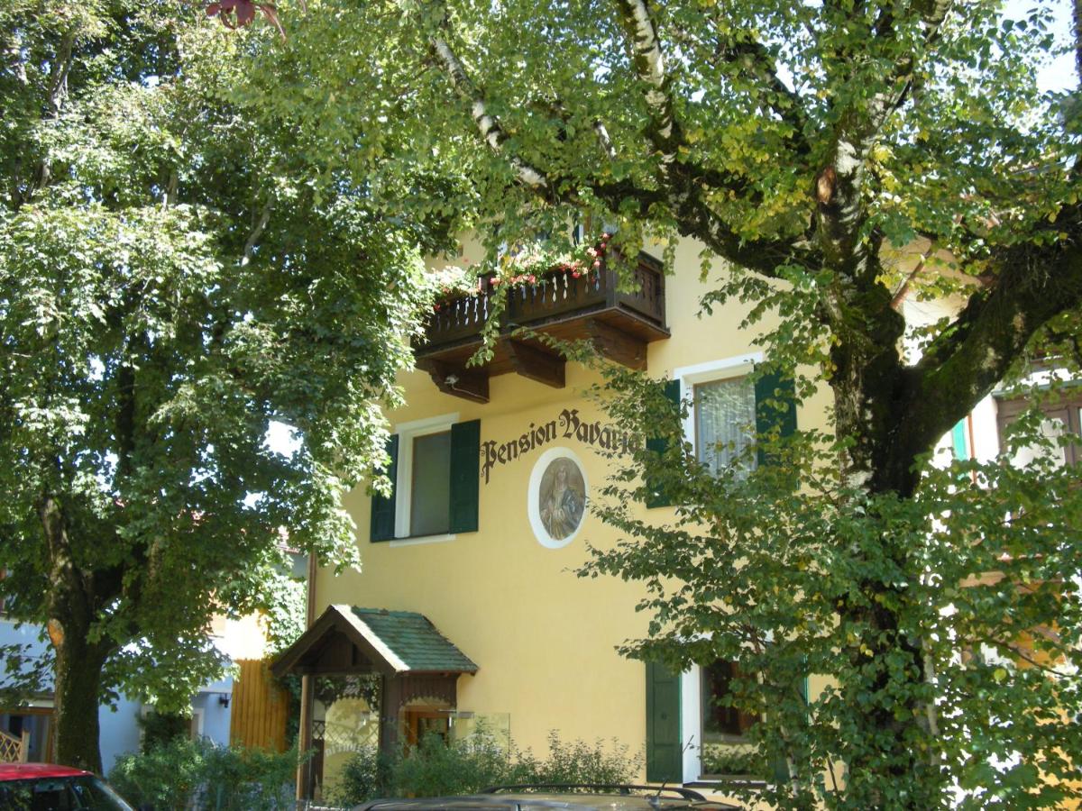 B&B Mittenwald - Pension Bavaria - Bed and Breakfast Mittenwald