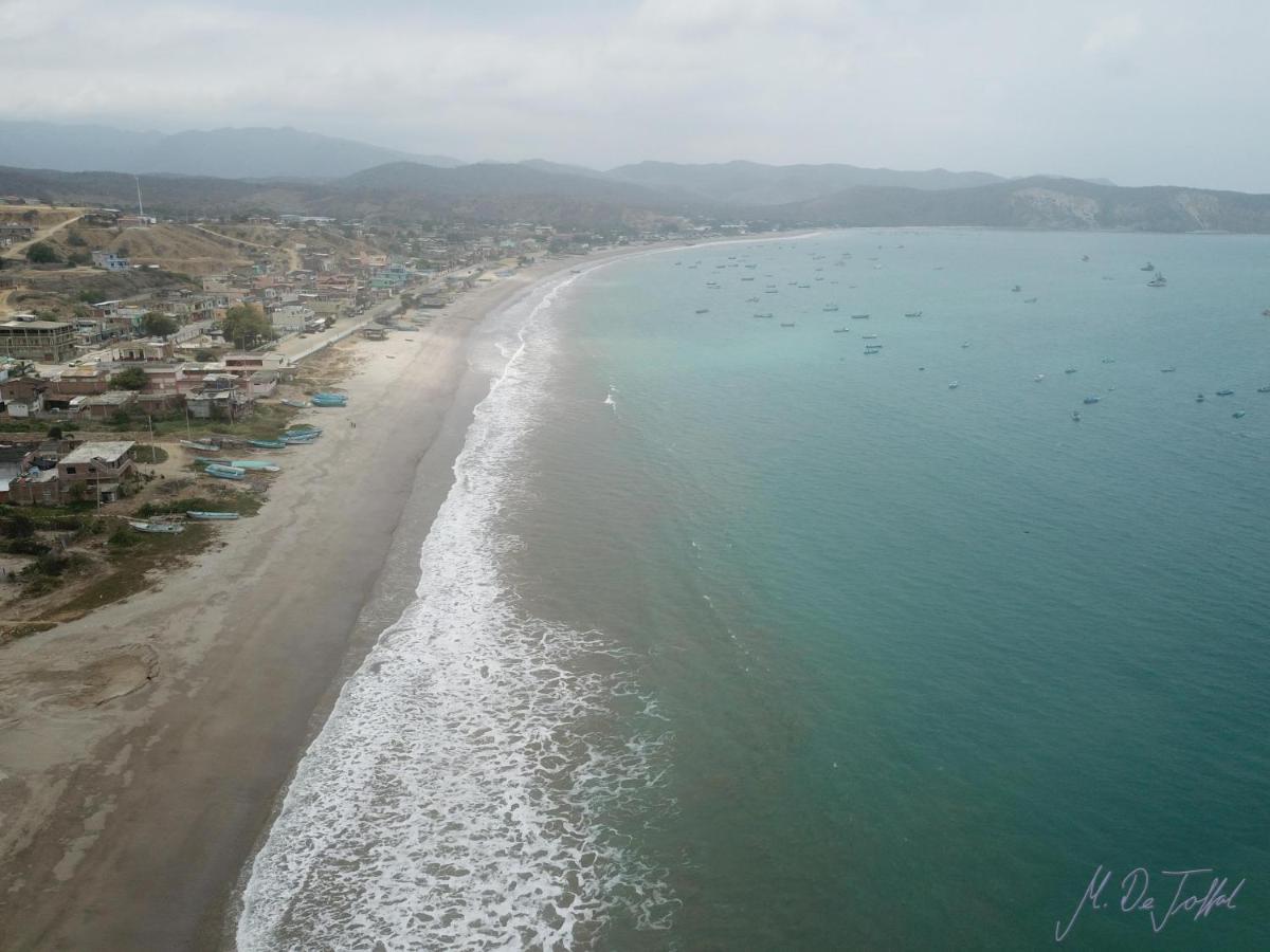 Hospedaje Algarrobo Machalilla - Bed and Breakfast