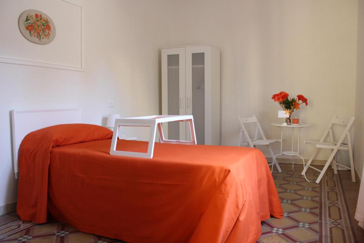 Chambre Simple avec Salle de Bains Commune