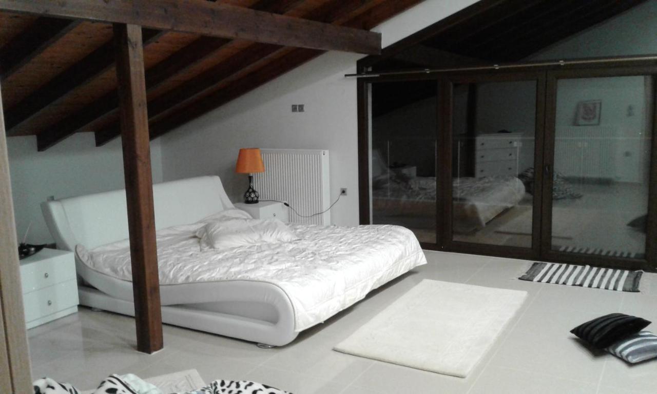Le Attique - Ferienwohnung