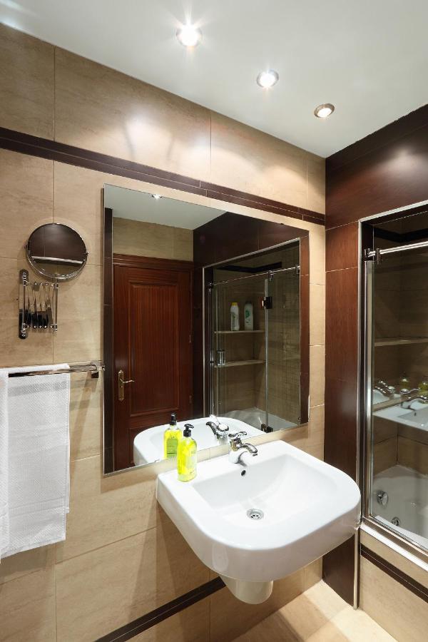 Piso en calle Recogidas (Centro) - B&B