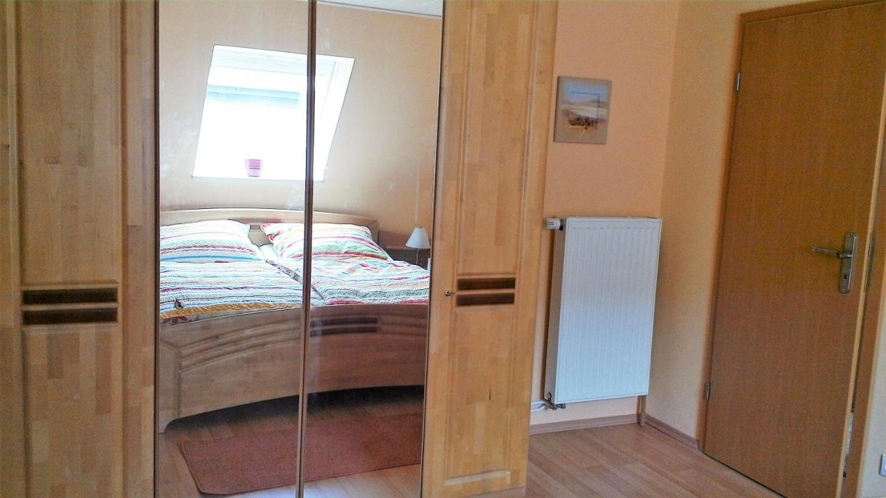 Apartment mit 2 Zimmern - Küche und Bad