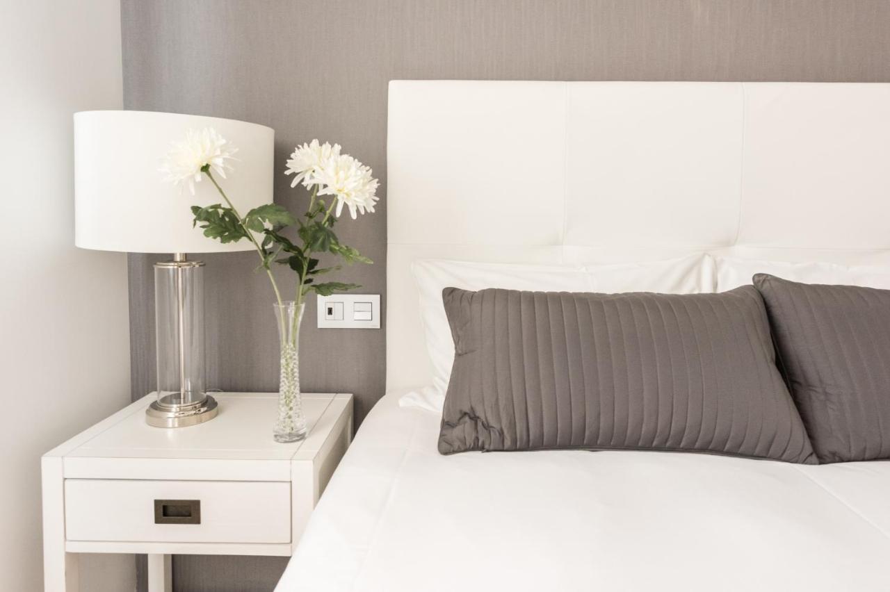 B&B Madrid - Latina Suite by Madflats Collection - Bed and Breakfast Madrid