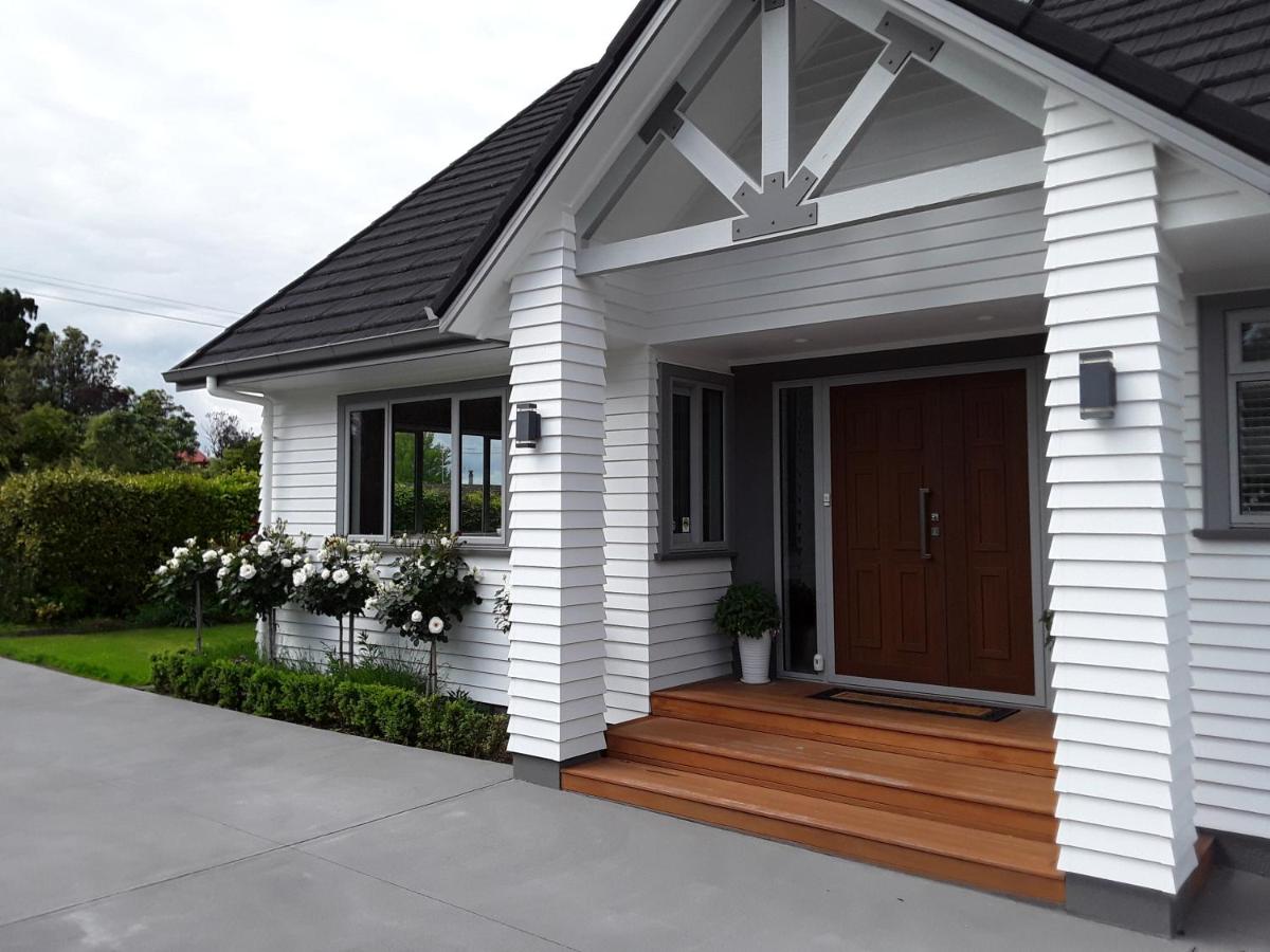 No. 6 Heathcote - B&B Taupo