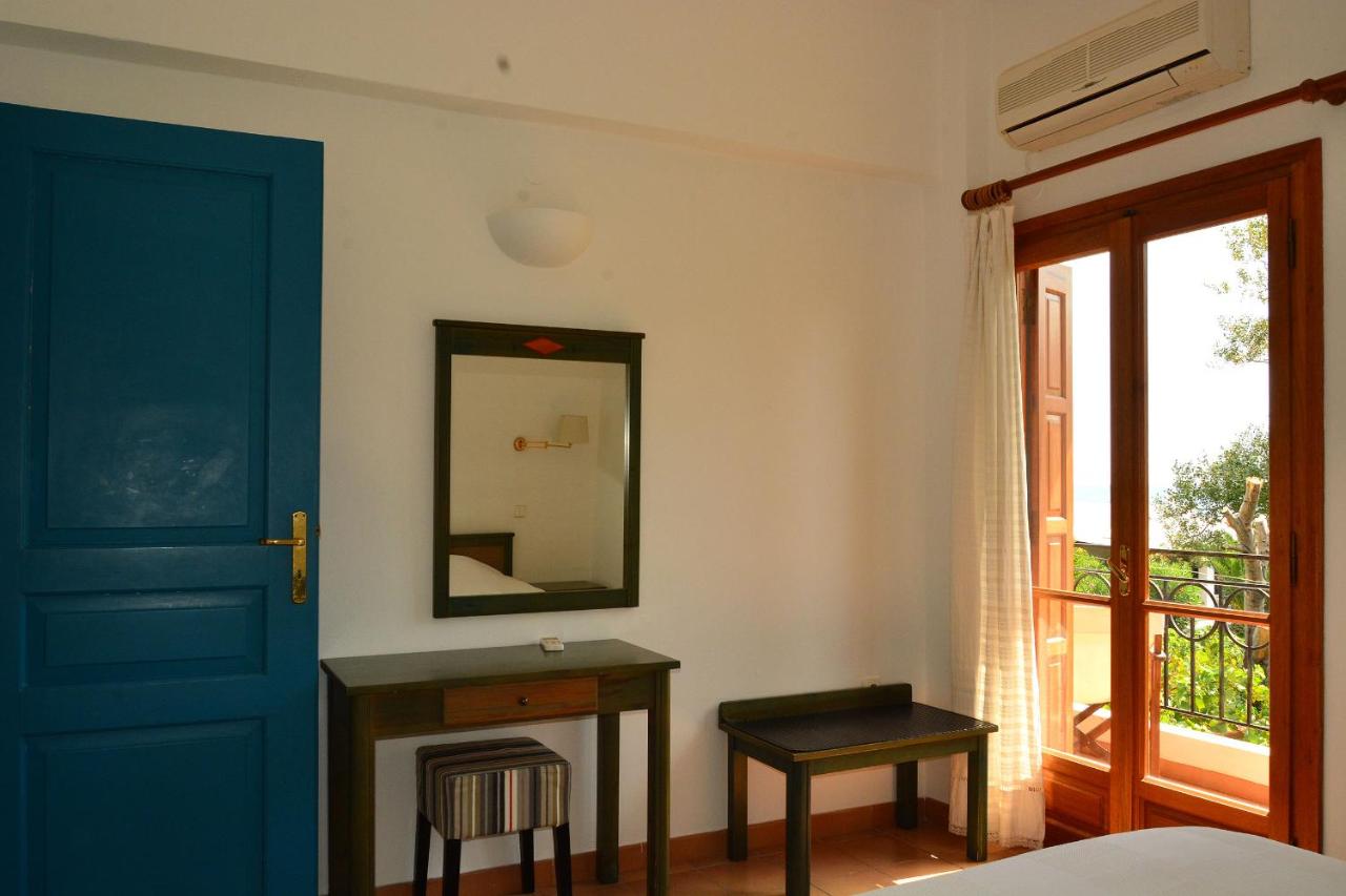 Camera Familiare con Vista Mare 