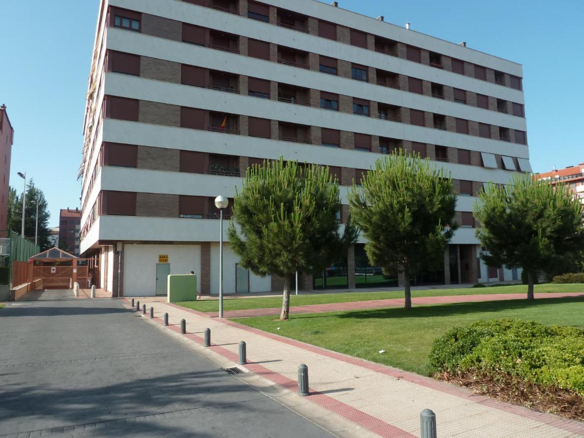 B&B Logroño - Apartamentos Sarabia - Bed and Breakfast Logroño