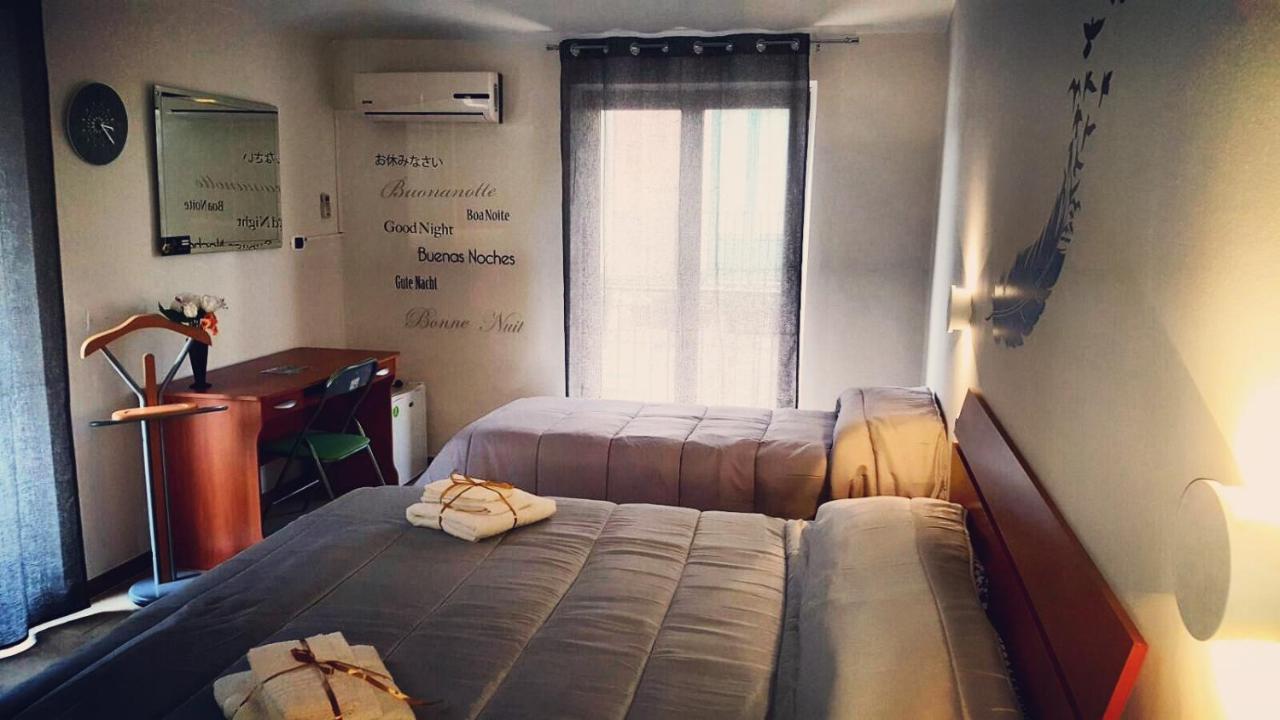 Double Room with Balcony (3 Adults)