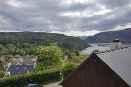 B&B Portree - Number 12 Self Catering - Bed and Breakfast Portree