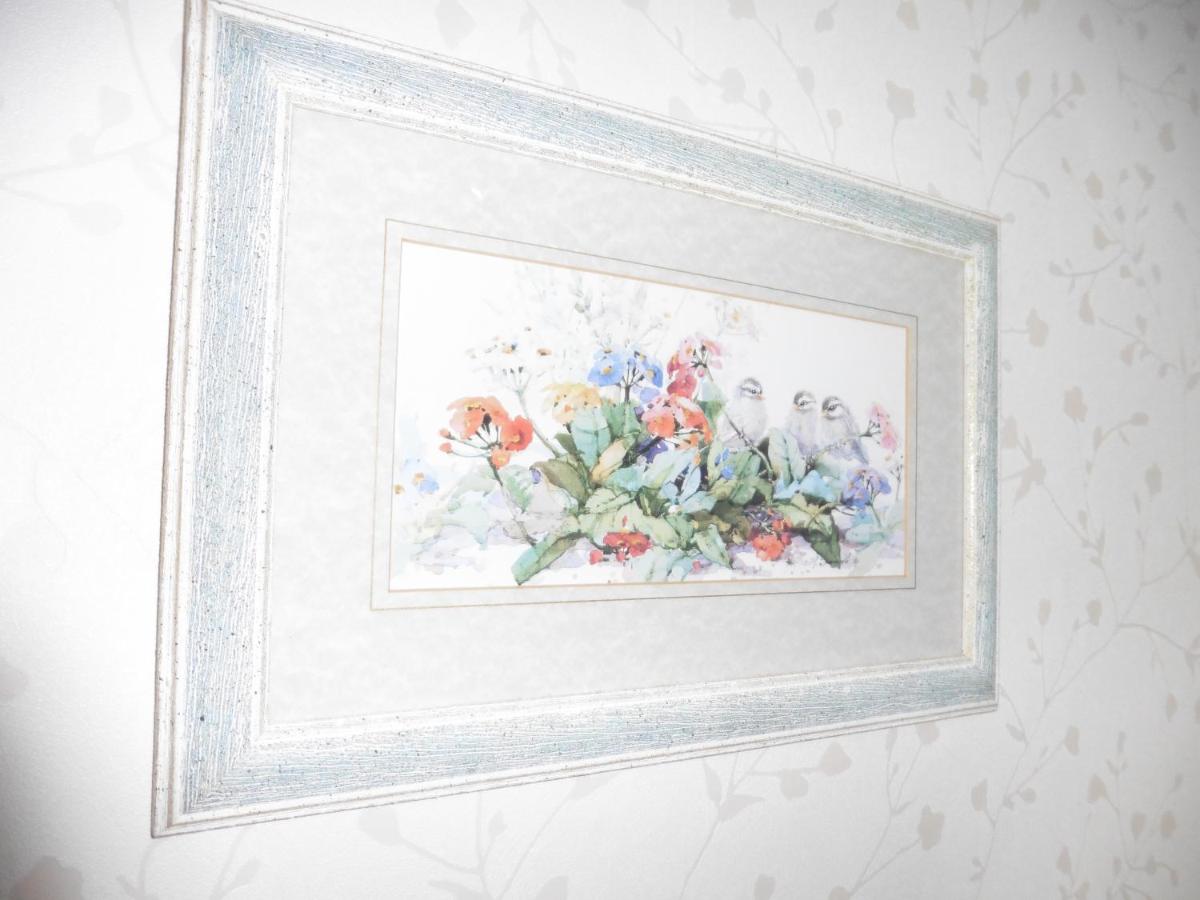 Single Room with Shared Bathroom