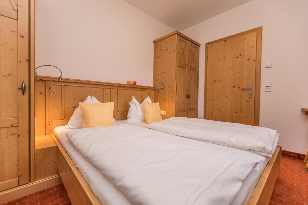 Two-Bedroom Apartment with Mountain View