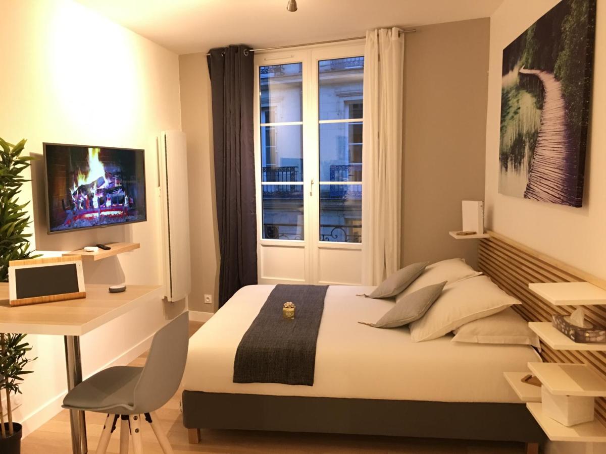 B&B Nantes - LOCKIA APPART-HÔTELS AUTOMATIQUES - Nantes Centre - Bed and Breakfast Nantes