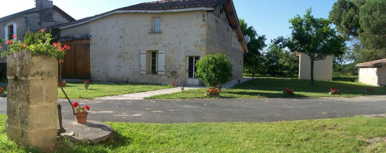 B&B Saint-Médard-de-Guizières - Chateau Laborde Marjolaine - Bed and Breakfast Saint-Médard-de-Guizières