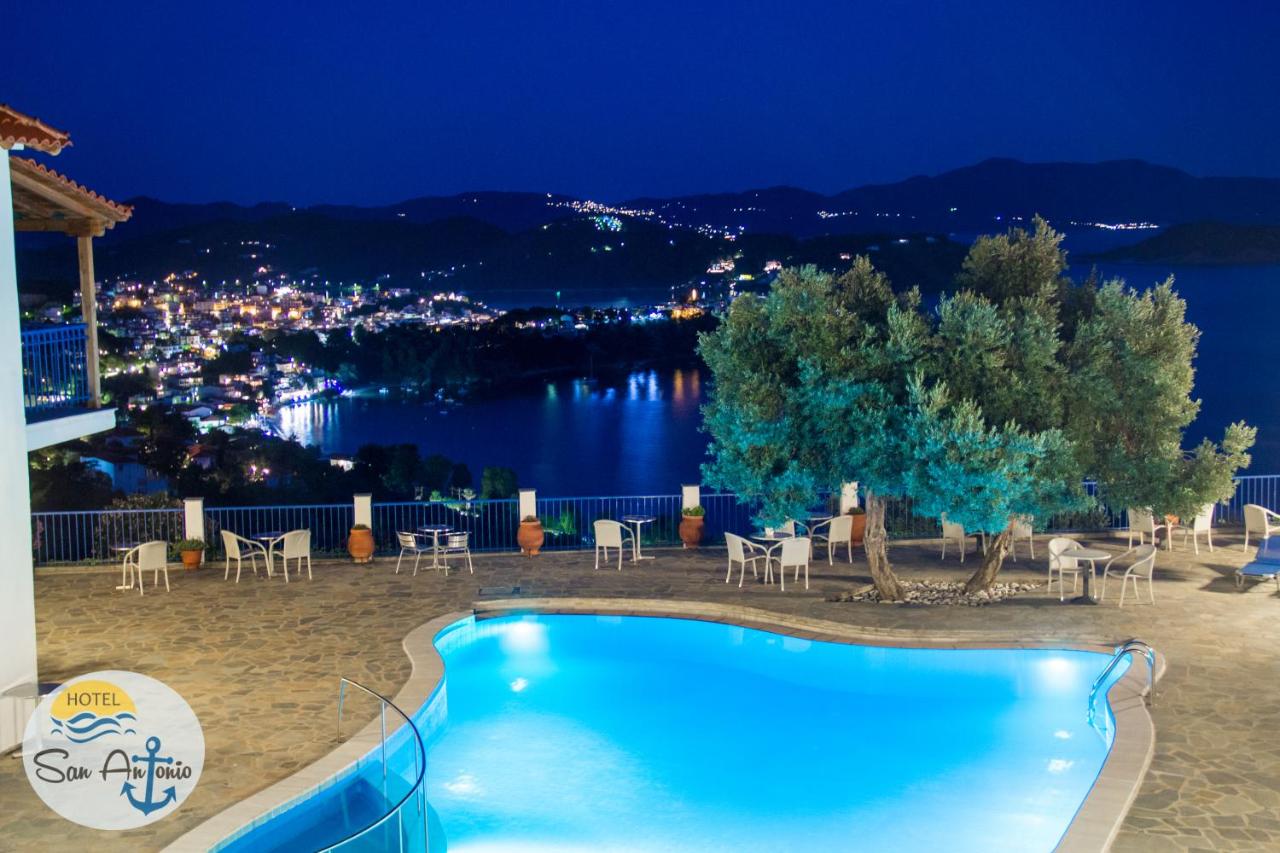 San Antonio Hotel & Apartments - B&B Megali Ammos