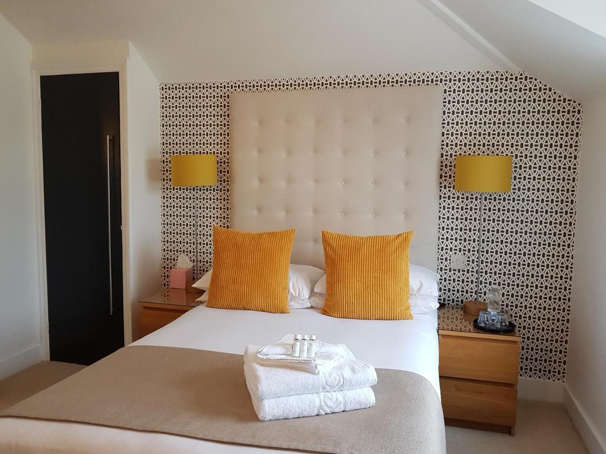 Compact Double Room - Indigo / Trinity / Steeple