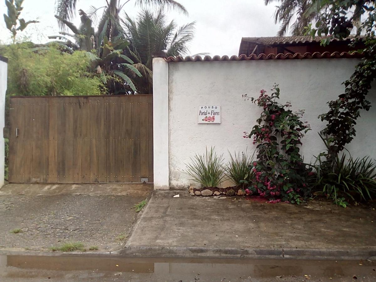 Pousada Portal das Flores - B&B Paraty