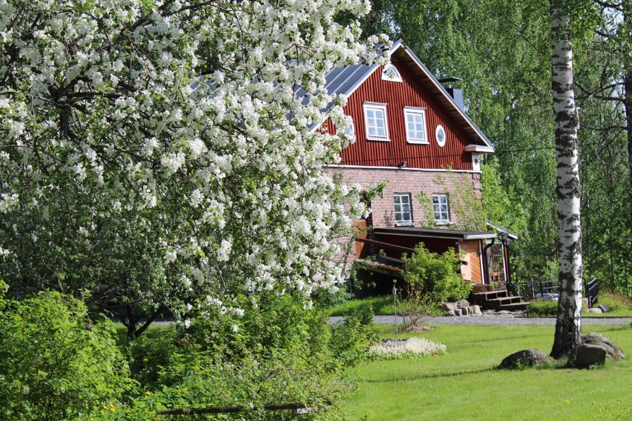 Nukula Guestrooms - B&B