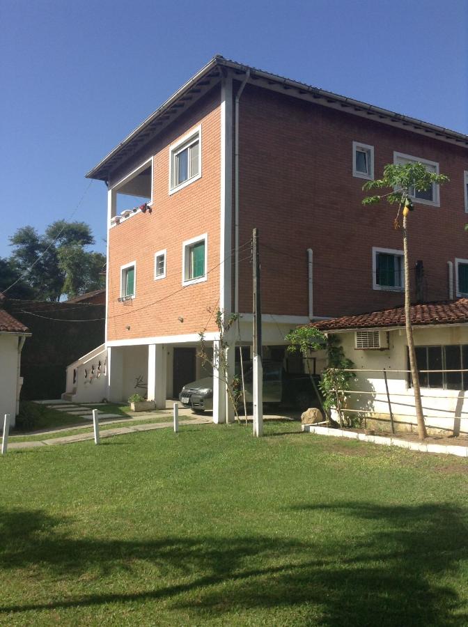 APTO e KITCHE FAMILIA AR CONDICIONADO UBATUBA Praia Pereque Acu - B&B Ubatuba