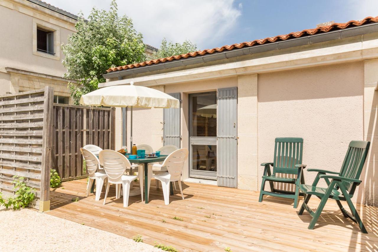 Two-Bedroom House with Terrace (6 People)