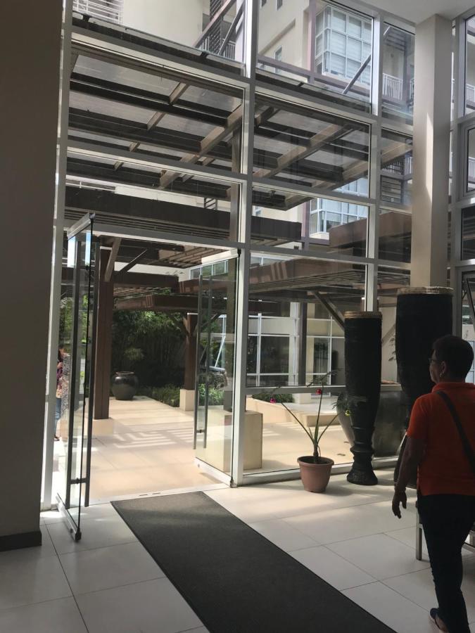 ADC Condo 1 Bedroom Unit at Pico de Loro - B&B