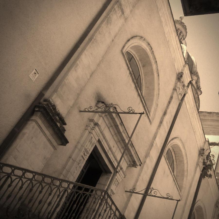 Itinerario Barocco Apartment Ragusa Ibla - Eleganza e Comfort nel Cuore del Barocco Siciliano - Chambres d'hôtes Raguse