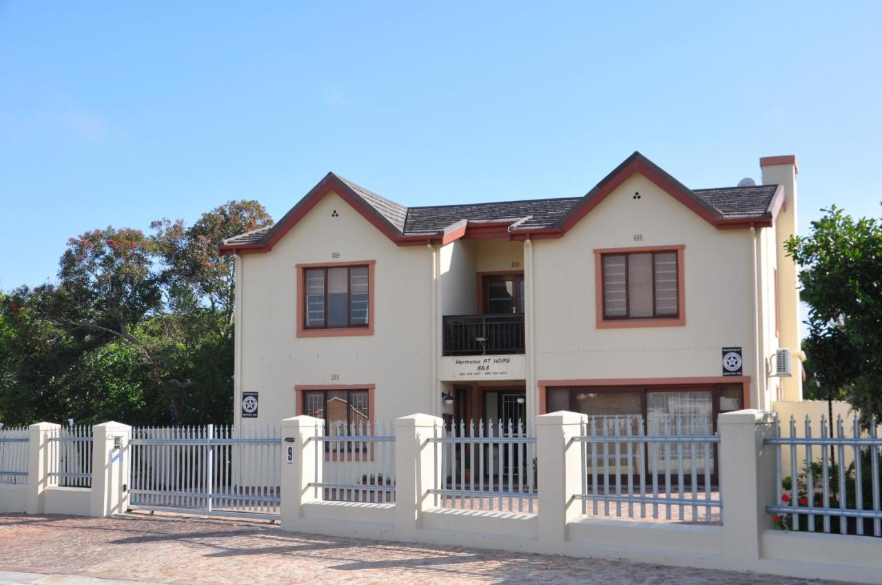Hermanus AT HOME - B&B