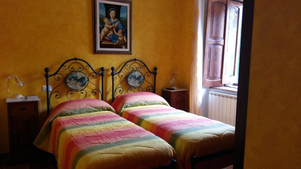 Double or Twin Room with Private Bathroom