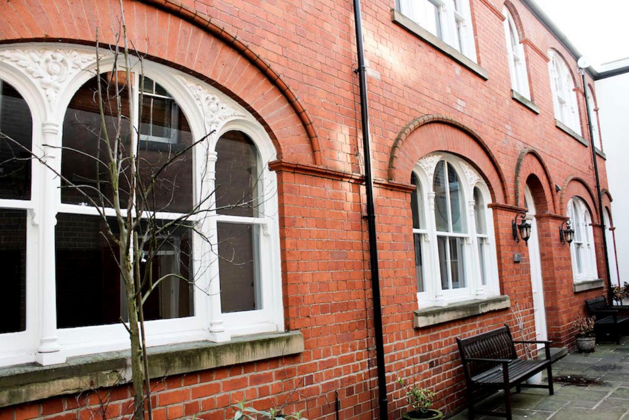 Princes Dock Chambers 3 - B&B Hull