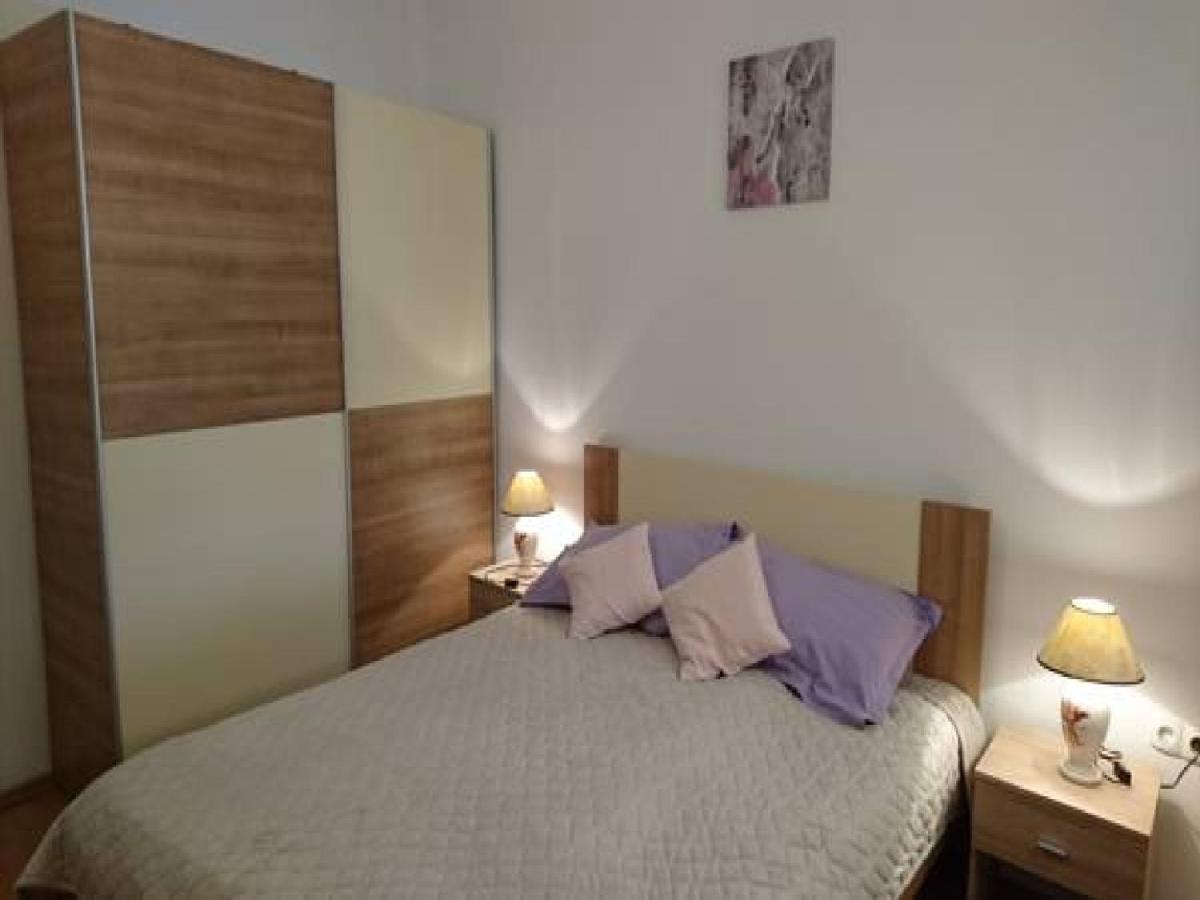 Appartamento con 2 Camere da Letto