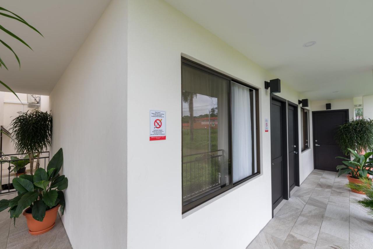 Apartamentos La Casona - B&B La Fortuna