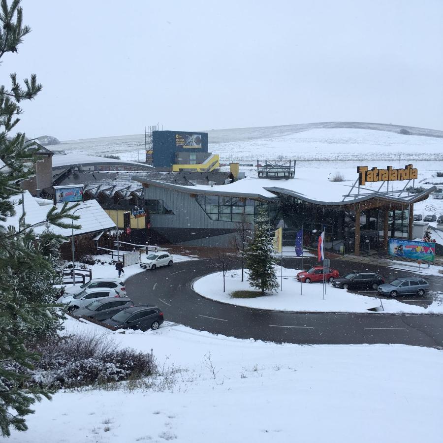 One-Bedroom Chalet 111