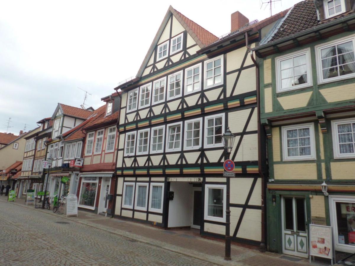 B&B Celle - Hotel zur Altstadt - Bed and Breakfast Celle