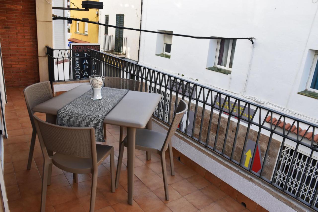 Rosesapparts Mairó - Ferienwohnung