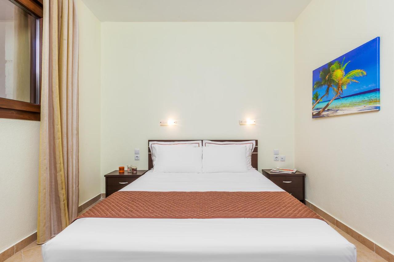 Suite with Garden View