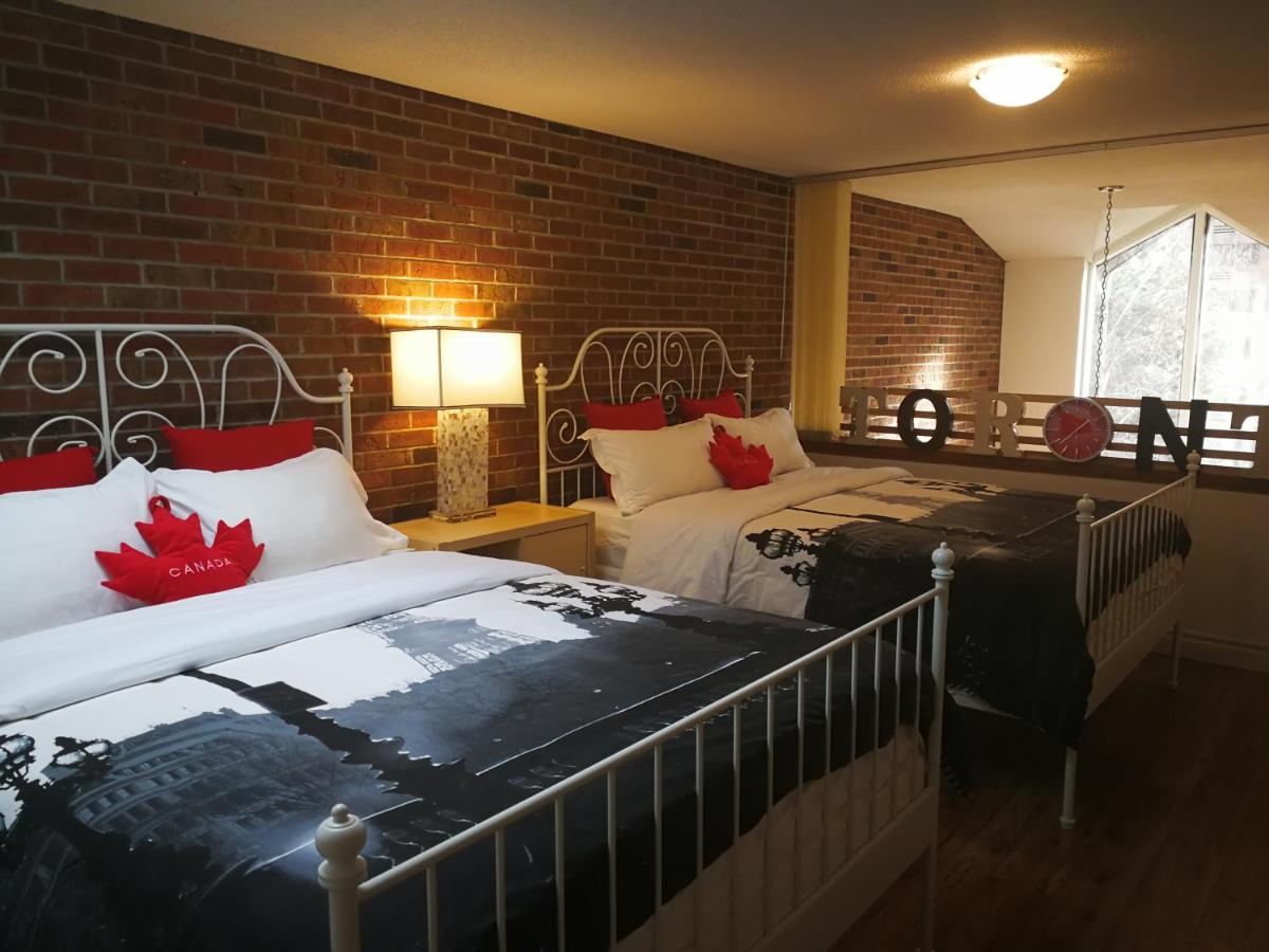 B&B Toronto - Margie Townhome Suites - Bed and Breakfast Toronto