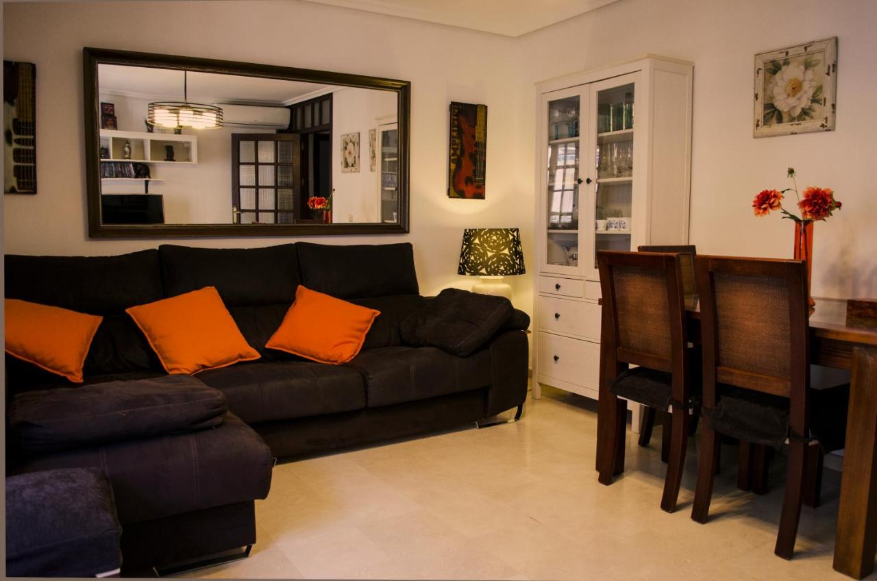 B&B Fuengirola - La Casa de los Arbolitos - Bed and Breakfast Fuengirola