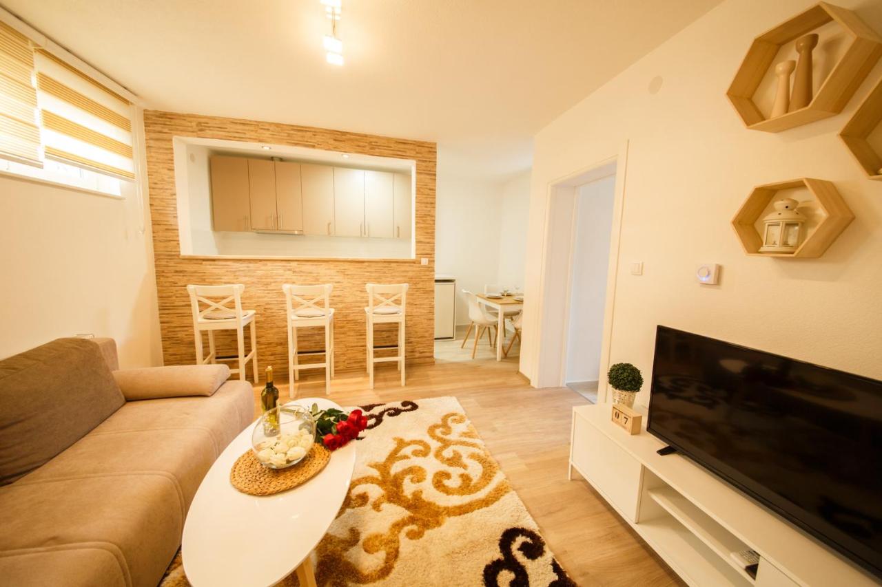 Apartman Top Spot - B&B