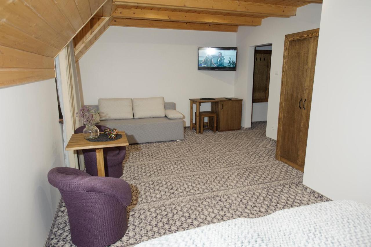 Quadruple Room with Mountain View