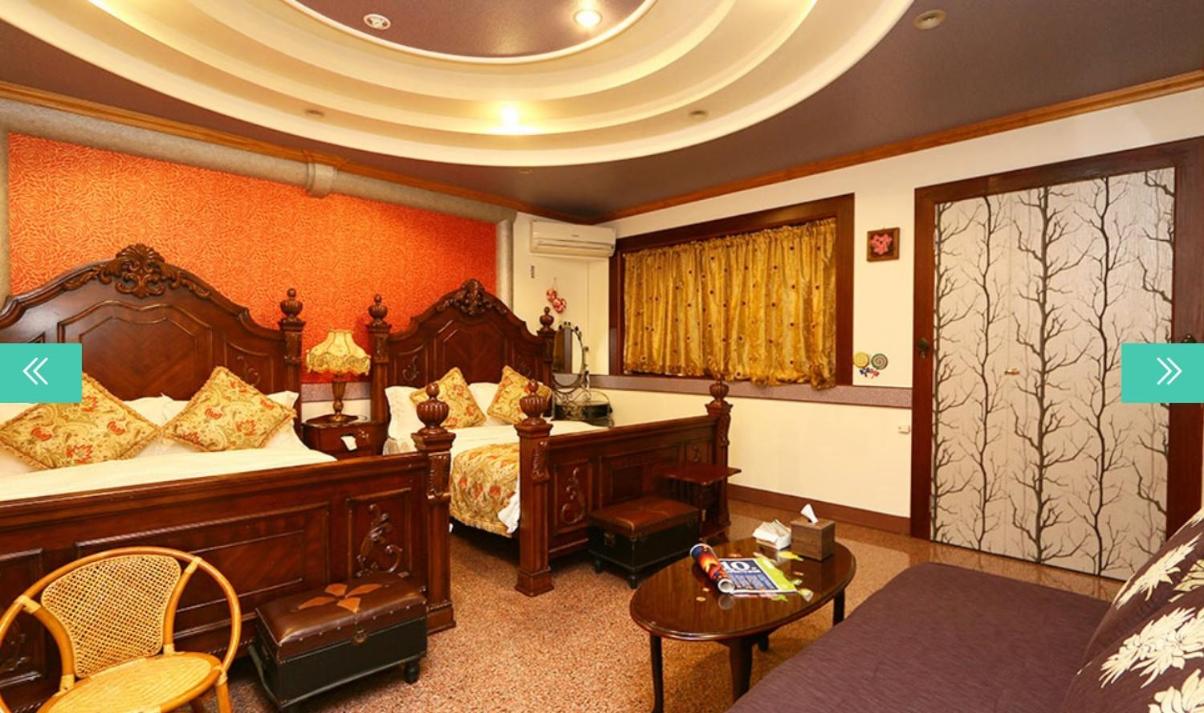 Vierbettzimmer mit eigenem Bad