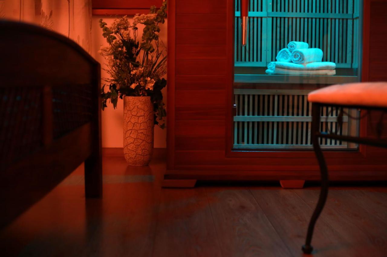 Double Room with Spa Bath