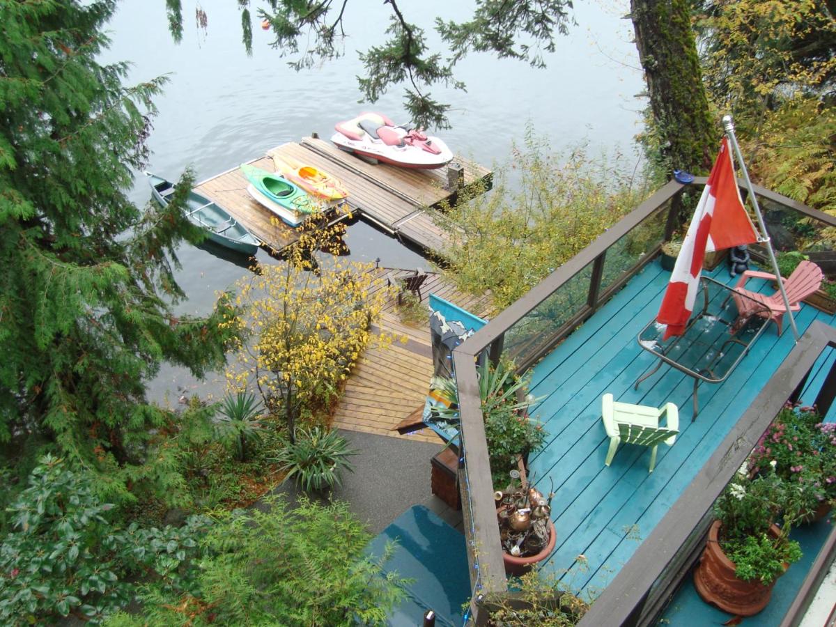 Long Lake Waterfront Bed and Breakfast - Bed and Breakfast