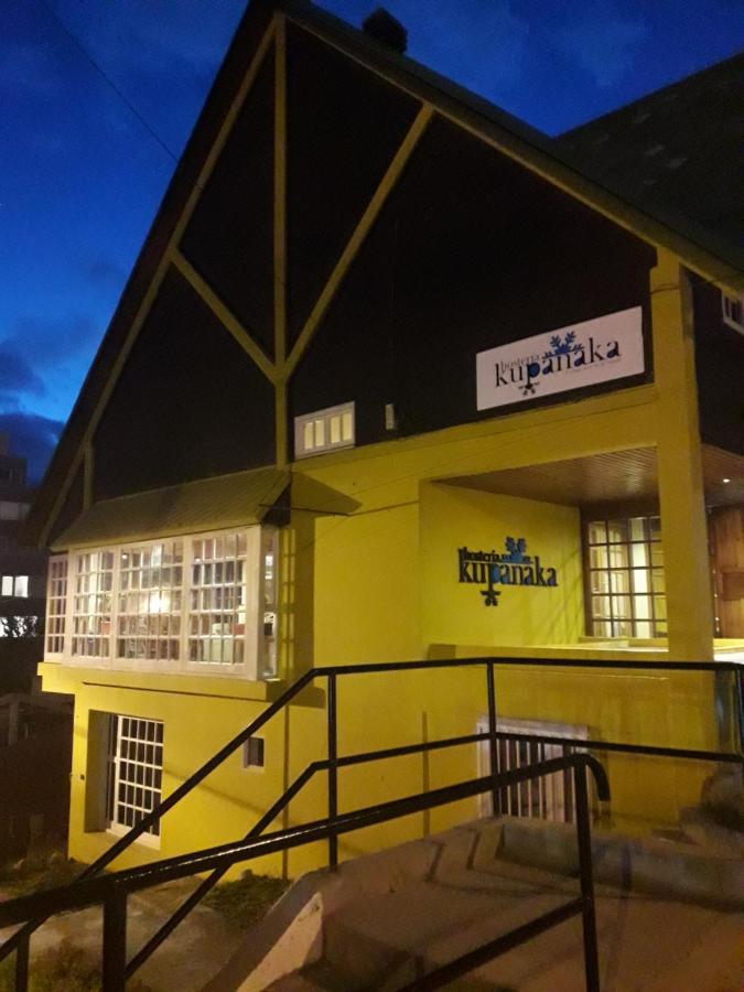 Hosteria Kupanaka - B&B
