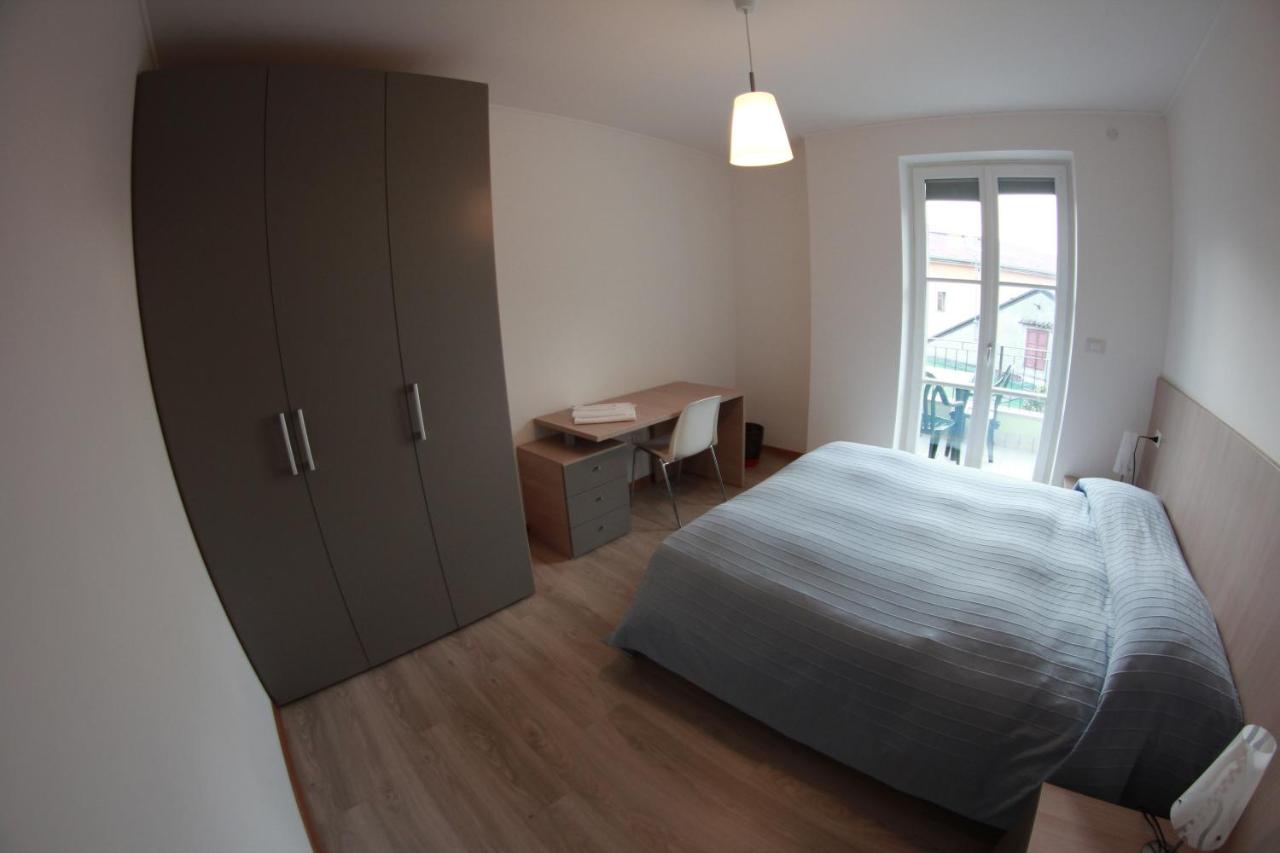 One-Bedroom Apartment with Terrace