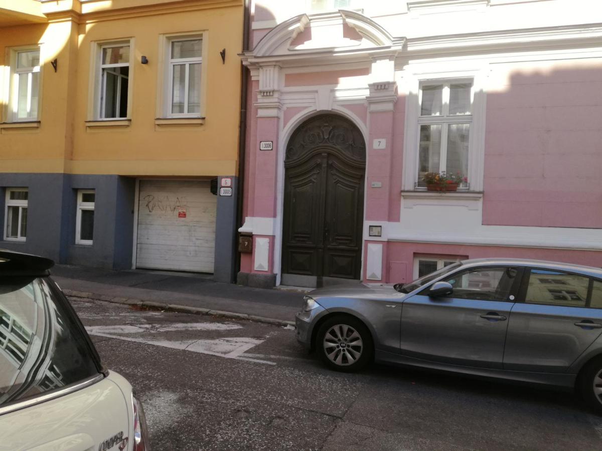 Studio12 - B&B