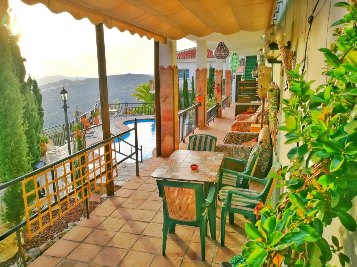 Apartamentos Alma y Montaña - B&B