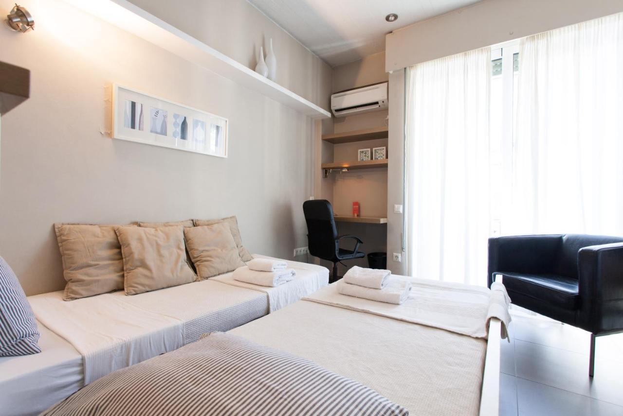 Studio with Balcony AH31