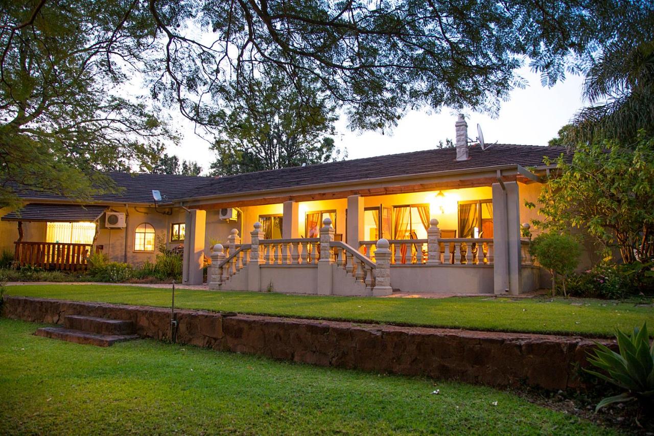 B&B Modimolle - Bush Lovers Lodge - Bed and Breakfast Modimolle